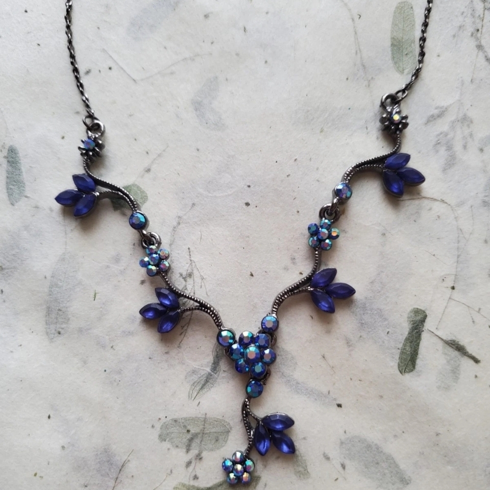 Vintage Claires Y2K Y Drop Style Rhinestone Flower Necklace